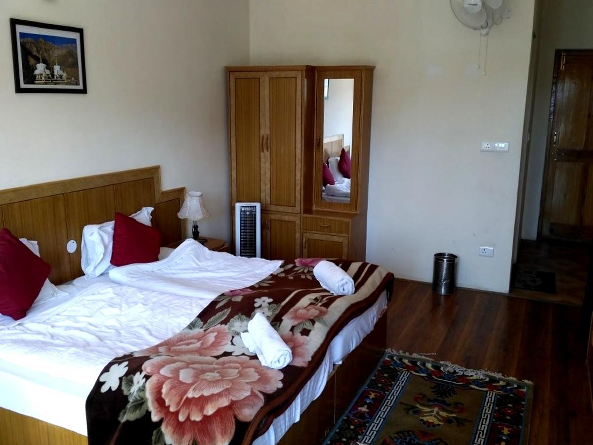 Hotel Kidar Leh Esterno foto